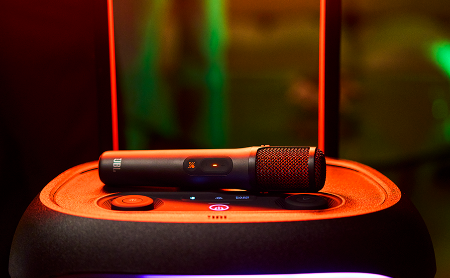 JBL EasySing Mics Perfecciona tu actuación con la eliminación de voces mediante IA - Image