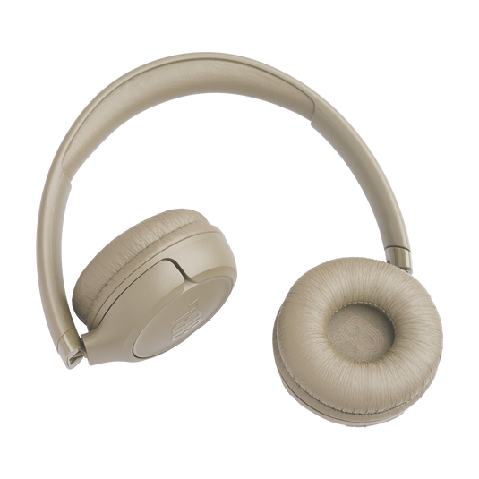 JBL Tune 530BT - Beige - Wireless on-ear Bluetooth&reg; headphones - Detailshot 1 image number null