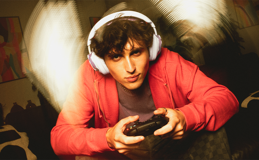 JBL Quantum 650 Drivers din&aacute;micos de carbono de 50&nbsp;mm para un sonido JBL Quantum potente - Image