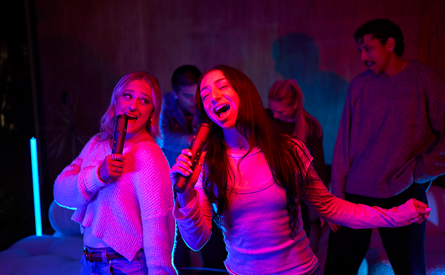 JBL EasySing Mics Conexión perfecta: enchufar y cantar - Image