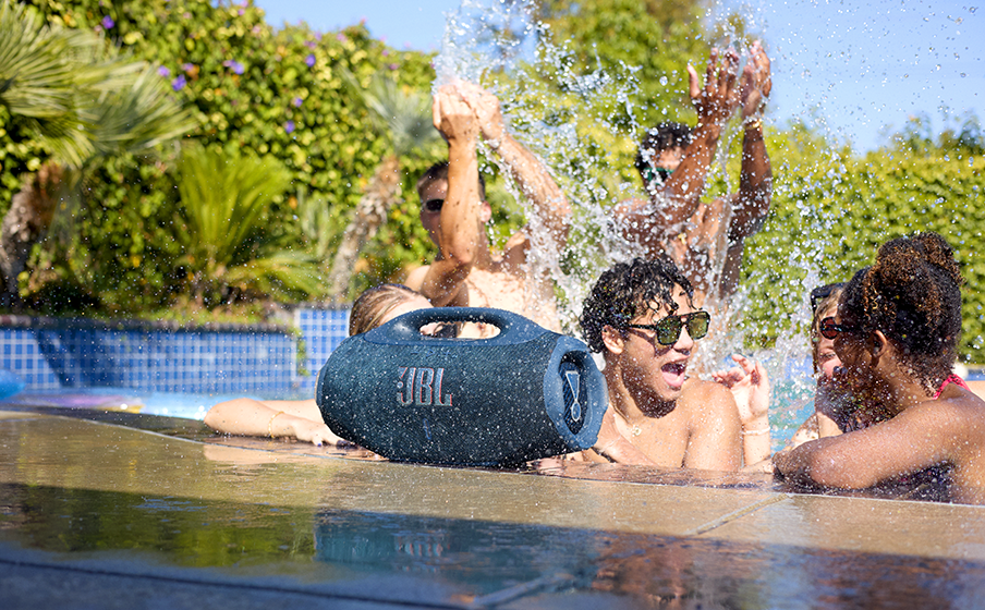 JBL Boombox 4 4 JBL Boombox 4 Resistencia al polvo y al agua - Image